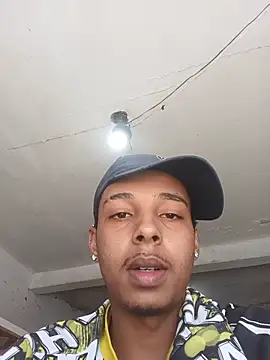 Olliveira__ webcam