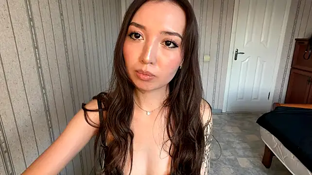 kasiebratton (F young) - Maybe we need a stand up/see my outfit?