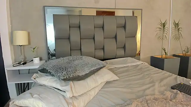 Charlie___Musk webcam