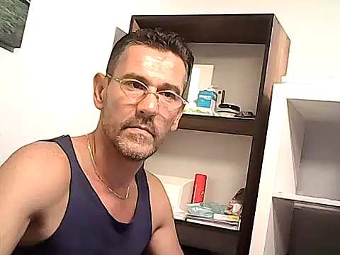 mastercharisma35 webcam