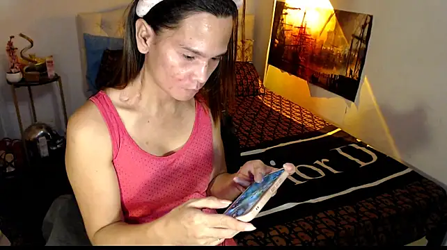 NinaDOM4CUM webcam