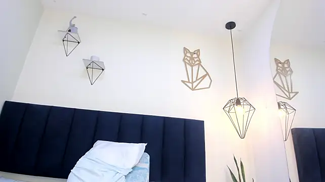 mayaevansmg webcam