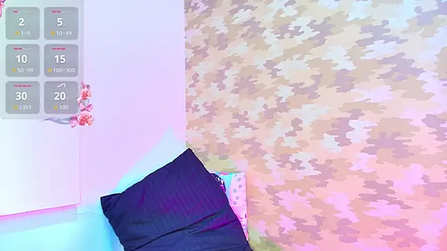 alexa_cruz__ webcam