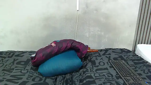 kinkynaghty webcam