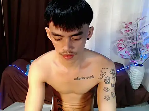 urhunky_boy webcam