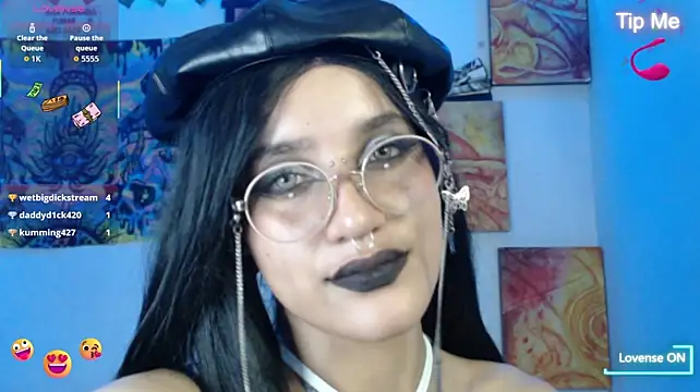 bastethott webcam
