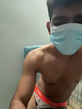 Naughtytomboy78 webcam