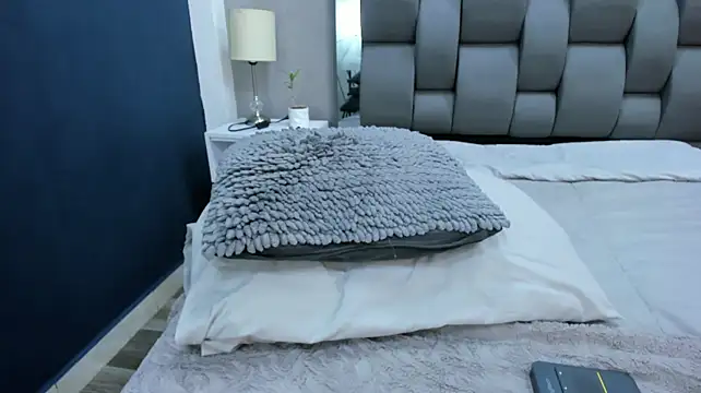 Charlie___Musk webcam