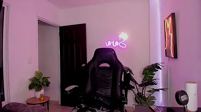 xLatinahotx webcam