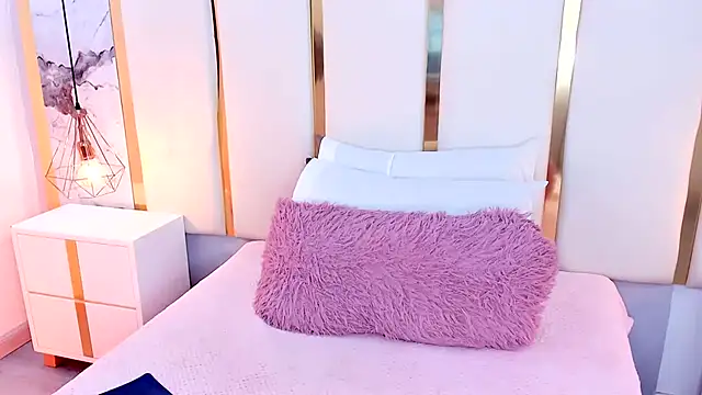 KamilaVegga webcam