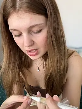Emaline_Fane webcam