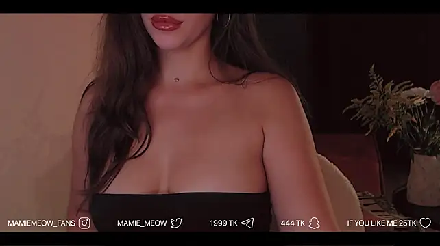 Mamiemeow webcam