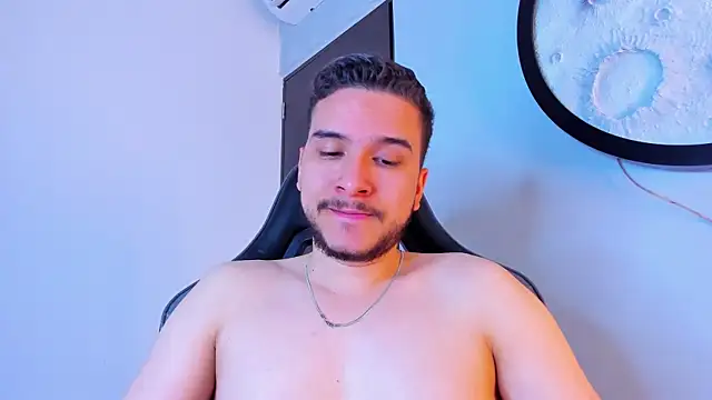 mike_257 webcam
