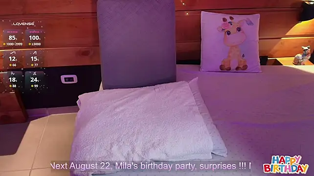 milena_kiitty webcam