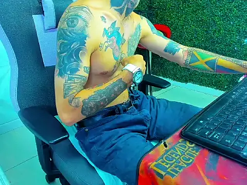 Boy_tatto77 webcam