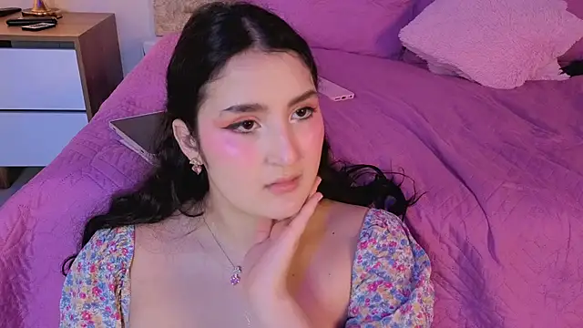 zoe_moon__ webcam