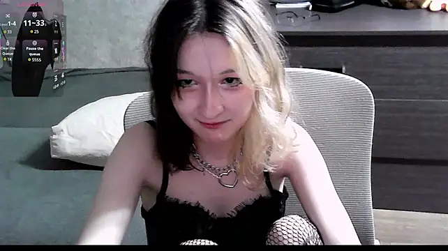 Lilfain_baby webcam