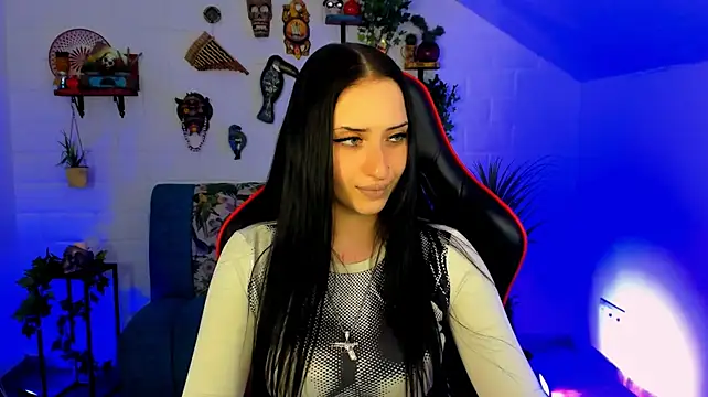 MonicaLowes webcam