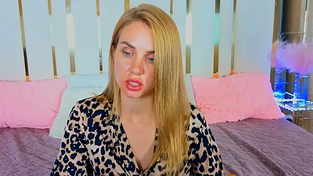 GabriEllla_4U webcam
