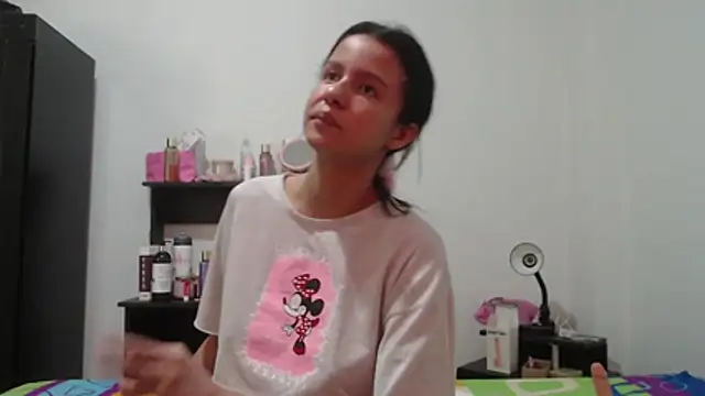 nathaly_jones_ webcam