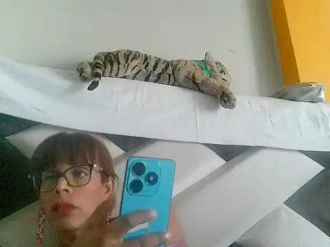 kelly15055 webcam
