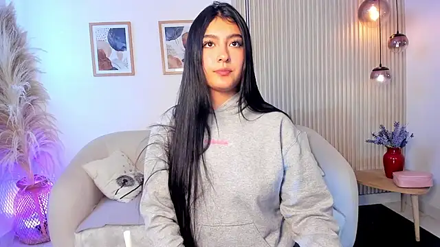 Bella_rochee webcam
