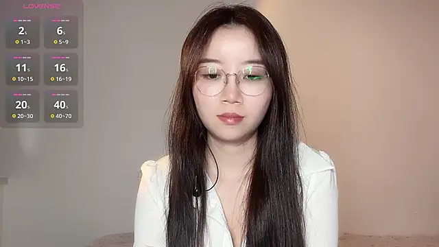 77-Vicky webcam