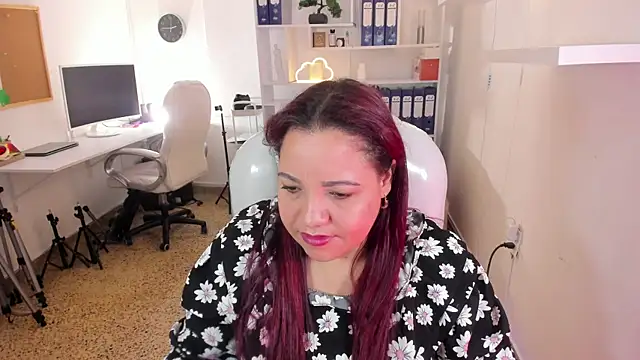 Crystal_mommy webcam