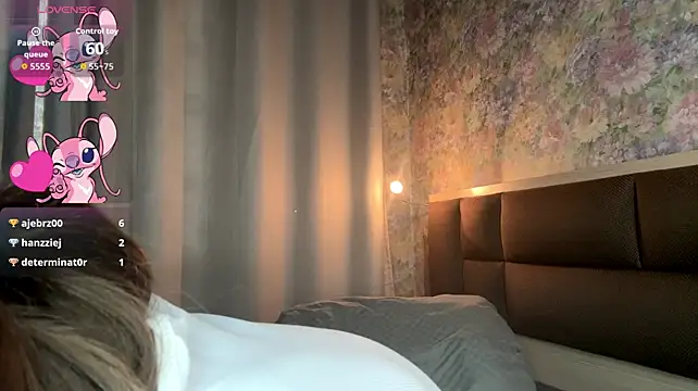 LoraDavi webcam