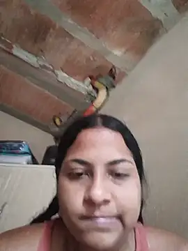 Giselabrunette25 webcam