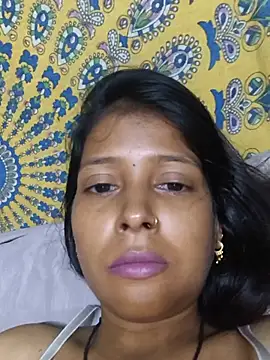 Gud_girl_Nilu webcam