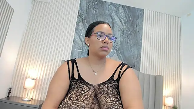 Tiana-Moon webcam
