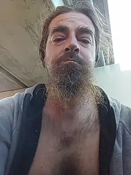 exhibitionistmale webcam