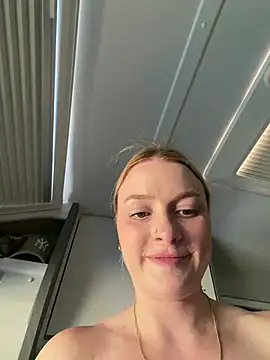 melanieTesss webcam