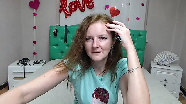 MeganPirs webcam