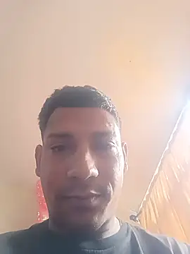 Petterleonel123 webcam