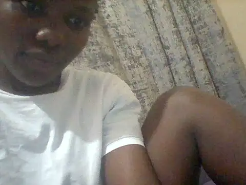 tina_2030 webcam