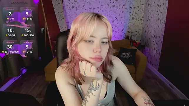 Yandere_Duo webcam