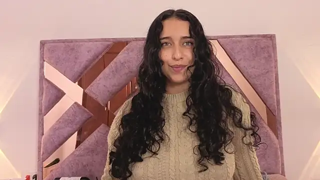 zoezephyr12 webcam