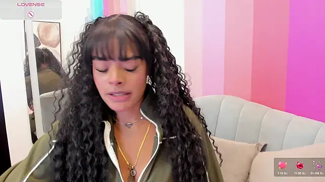 EmmaEbony_ webcam