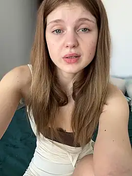 Emaline_Fane webcam