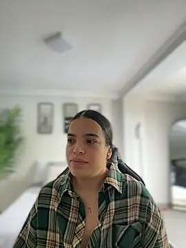 JuanitaMore01 webcam