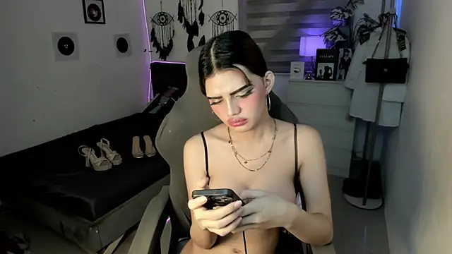 tstoni_talks webcam