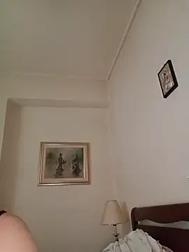 NinaMou webcam