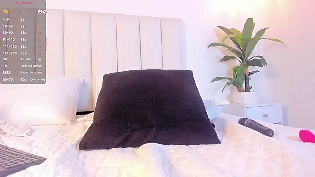 Melodyblacke webcam