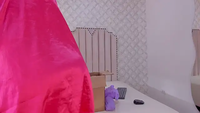 katherine_glow webcam