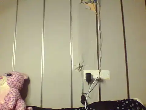 Babygirlcloud webcam