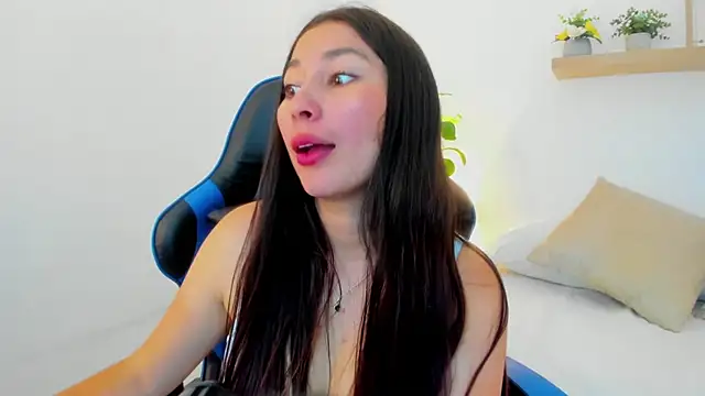 bella_99_ webcam
