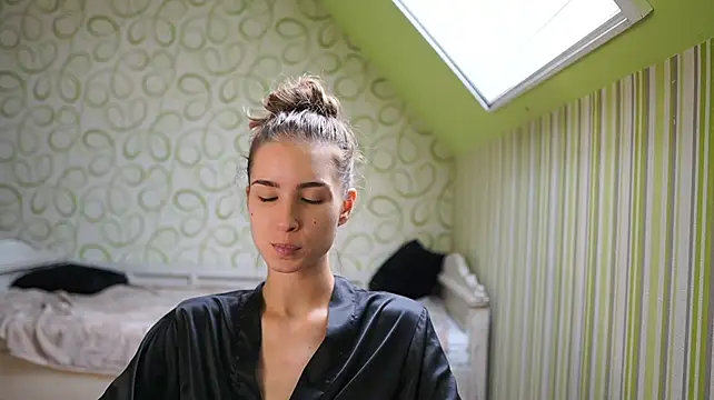 Abella_Danger_X webcam