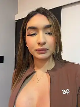 chat room adult Jenn Fit